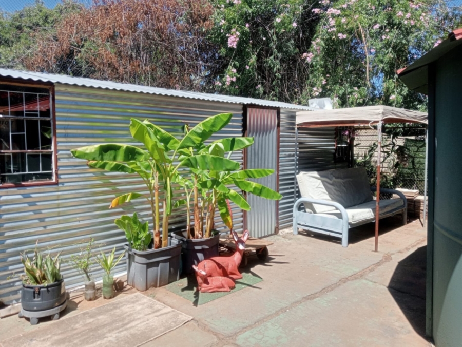 4 Bedroom Property for Sale in Generaal De Wet Free State